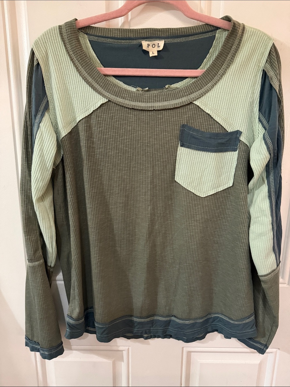 POL Long Sleeve Colorblock Thermal Top in Olive and Sage